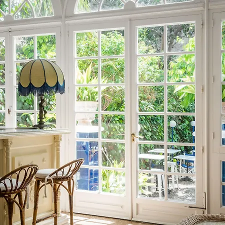 Medium Romantic سيدجيس