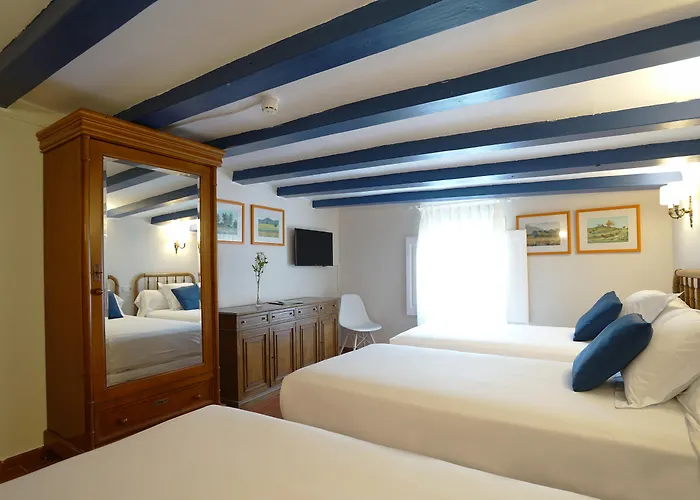 Medium Romantic Отель Сиджес