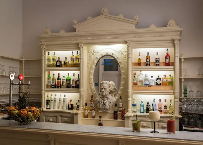 Medium Romantic 2* Сиджес