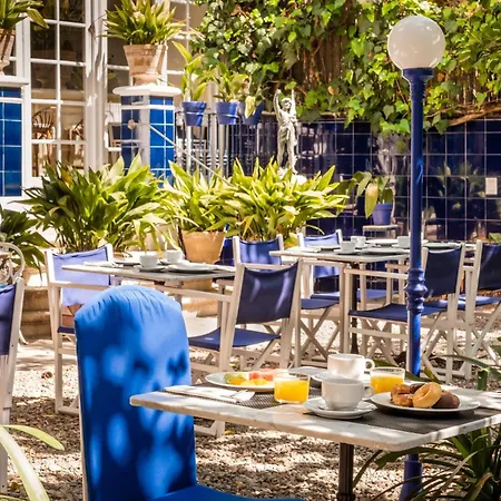 Medium Romantic Hotel Sitges