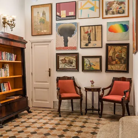 Medium Romantic Готель 2*