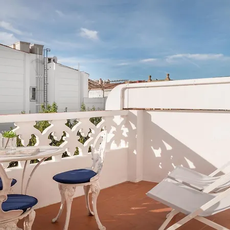 Medium Romantic Hotel Sitges