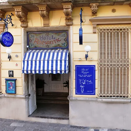 Hotel Medium Romantic