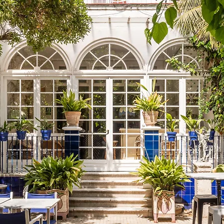 Medium Romantic 2* Sitges