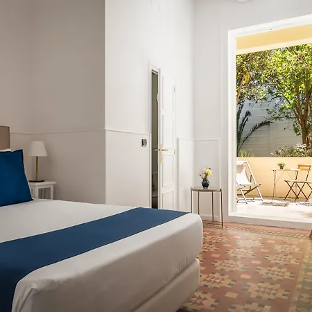 Medium Romantic Hotel Sitges