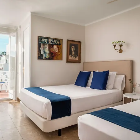 Medium Romantic Hotel 2*
