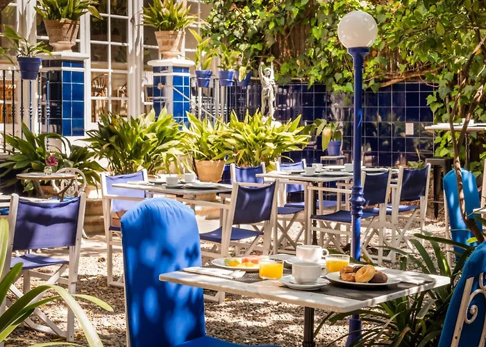 Medium Romantic Hotel Sitges