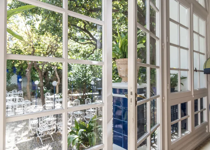 Medium Romantic Hotel Sitges