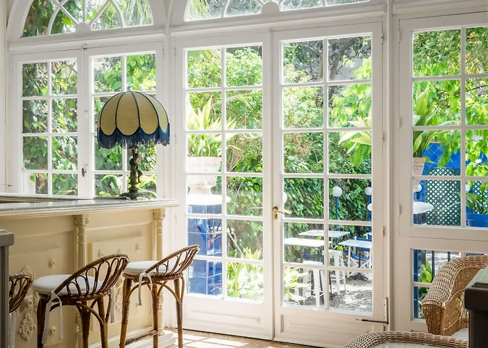 Medium Romantic Sitges