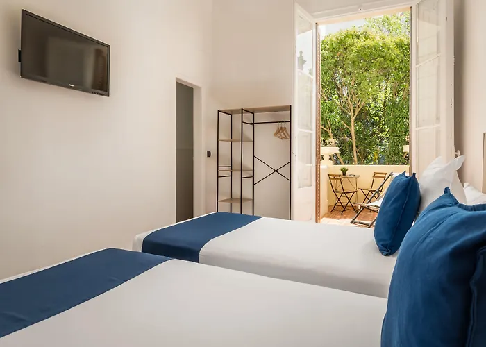 Medium Romantic Hotel Sitges