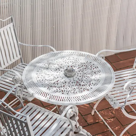 梅迪姆浪漫酒店